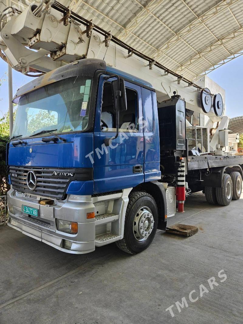 Mercedes-Benz ACTROS 3331 2000 - 1 300 000 TMT - Ашхабад - img 1