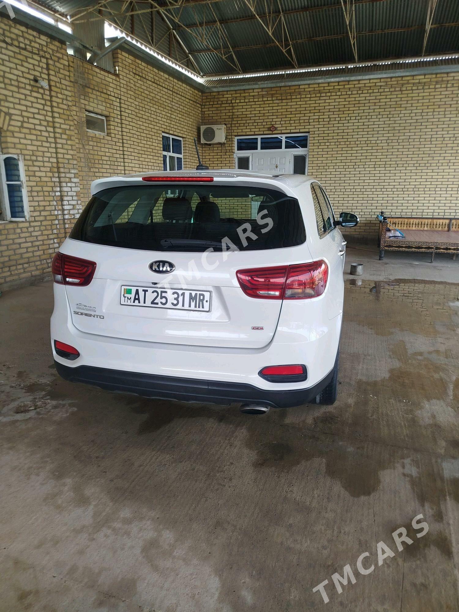 Kia Sorento 2019 - 250 000 TMT - Мары - img 6