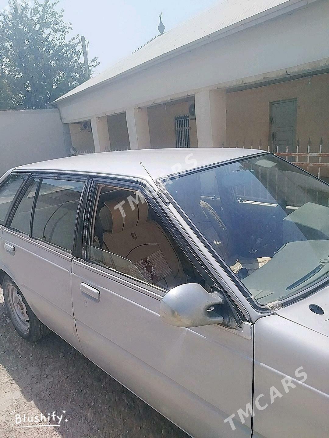 Nissan Kicks 1989 - 25 000 TMT - Мургап - img 9