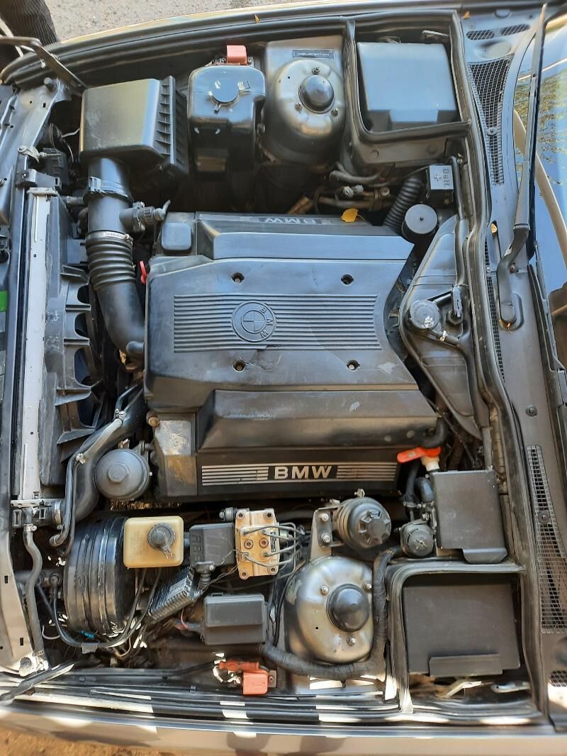 BMW 520 1993 - 85 000 TMT - Gyzylarbat - img 5