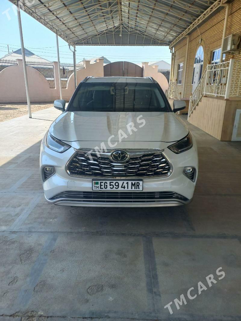 Toyota Highlander 2021 - 540 000 TMT - Мары - img 4