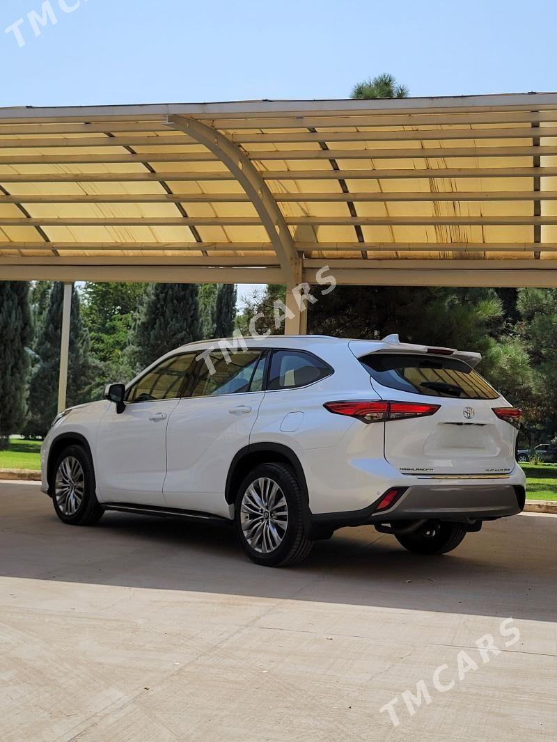 Toyota Highlander 2021 - 580 000 TMT - Мары - img 2