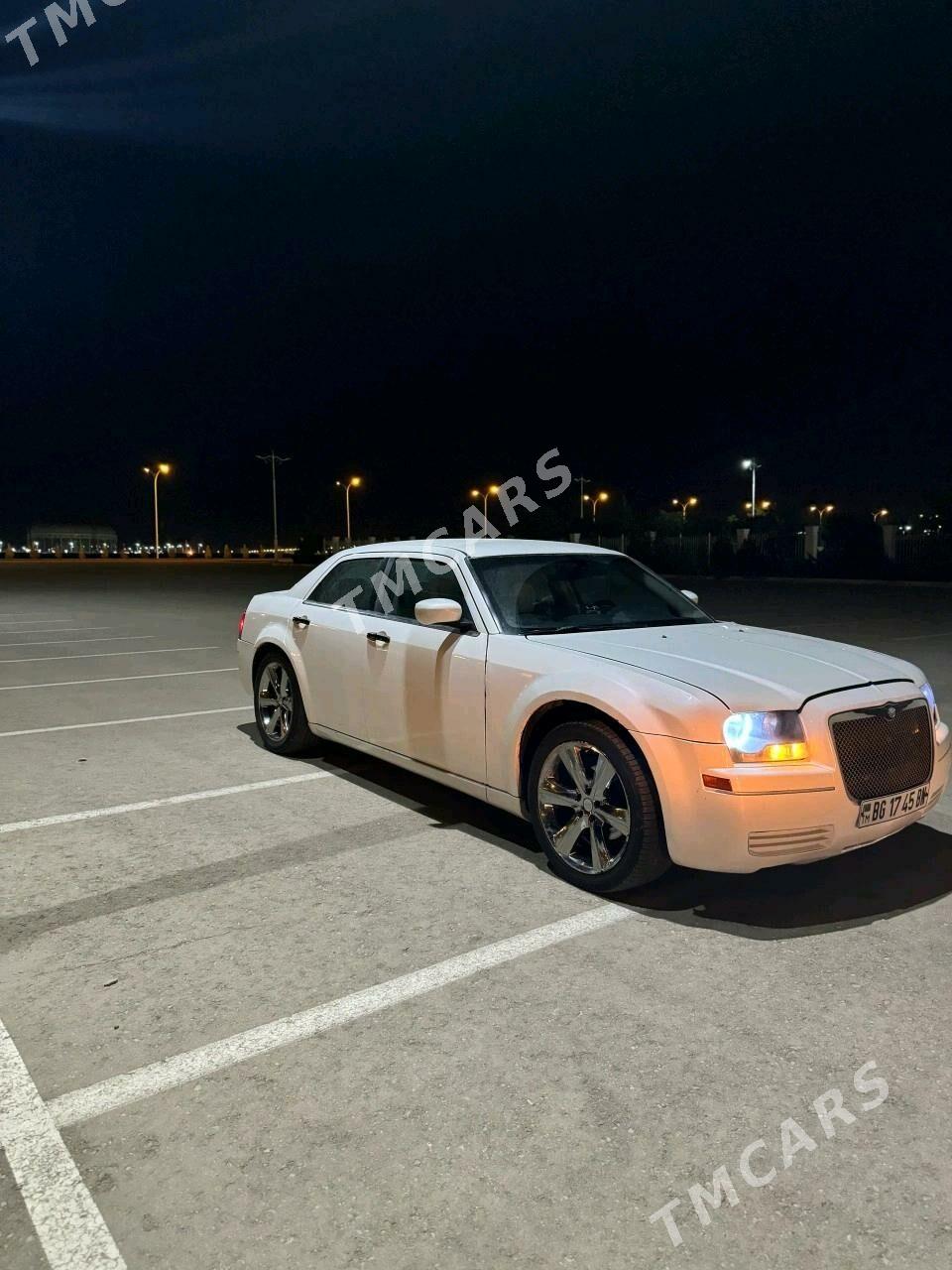 Chrysler 300C 2005 - 70 000 TMT - Balkanabat - img 5