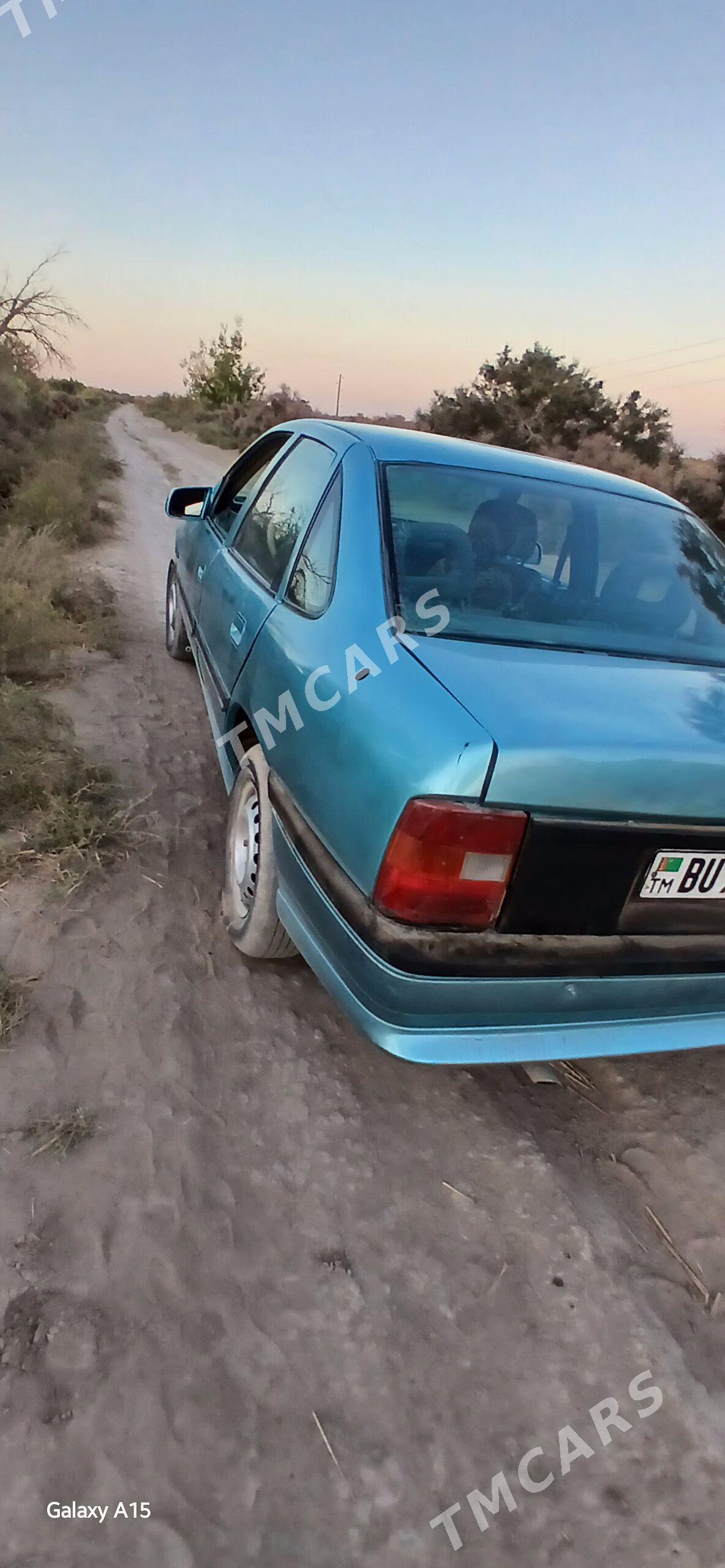Opel Vectra 1988 - 23 000 TMT - Акдепе - img 3
