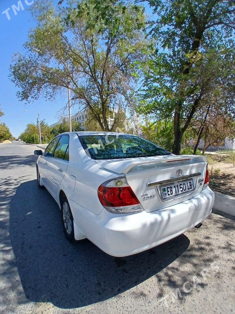 Toyota Camry 2004 - 175 000 TMT - Gazojak - img 2
