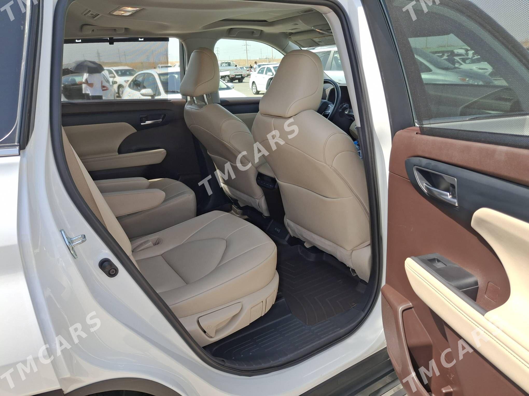 Toyota Highlander 2021 - 627 000 TMT - Aşgabat - img 3