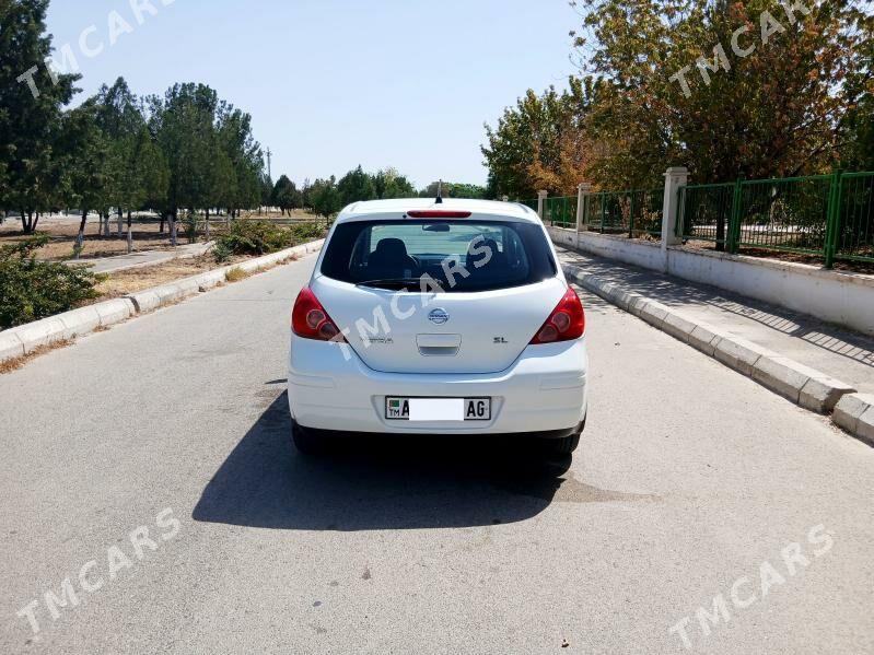 Nissan Versa 2009 - 125 000 TMT - Aşgabat - img 4