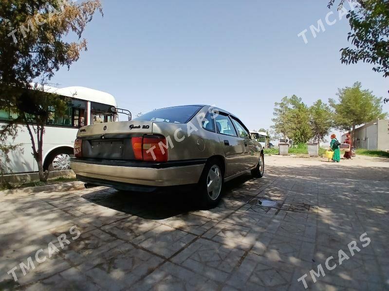Opel Vectra 1990 - 28 500 TMT - Арзув - img 3