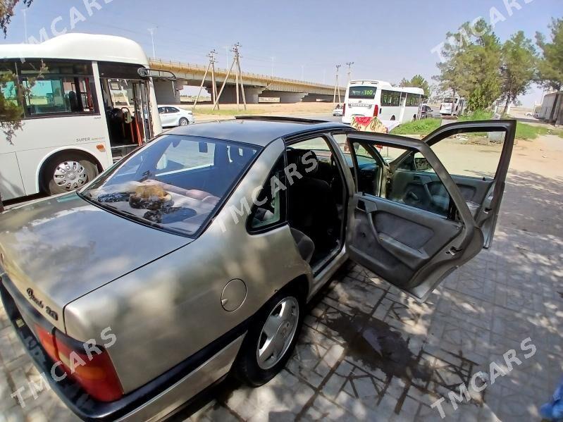 Opel Vectra 1990 - 28 500 TMT - Арзув - img 7