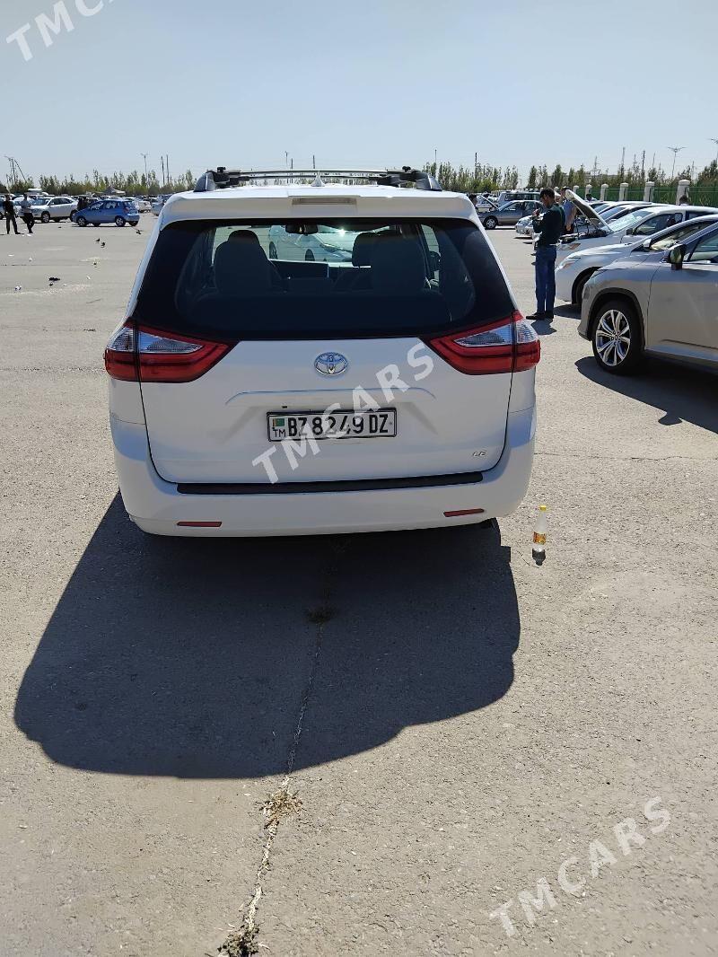 Toyota Sienna 2019 - 435 000 TMT - Gubadag - img 3