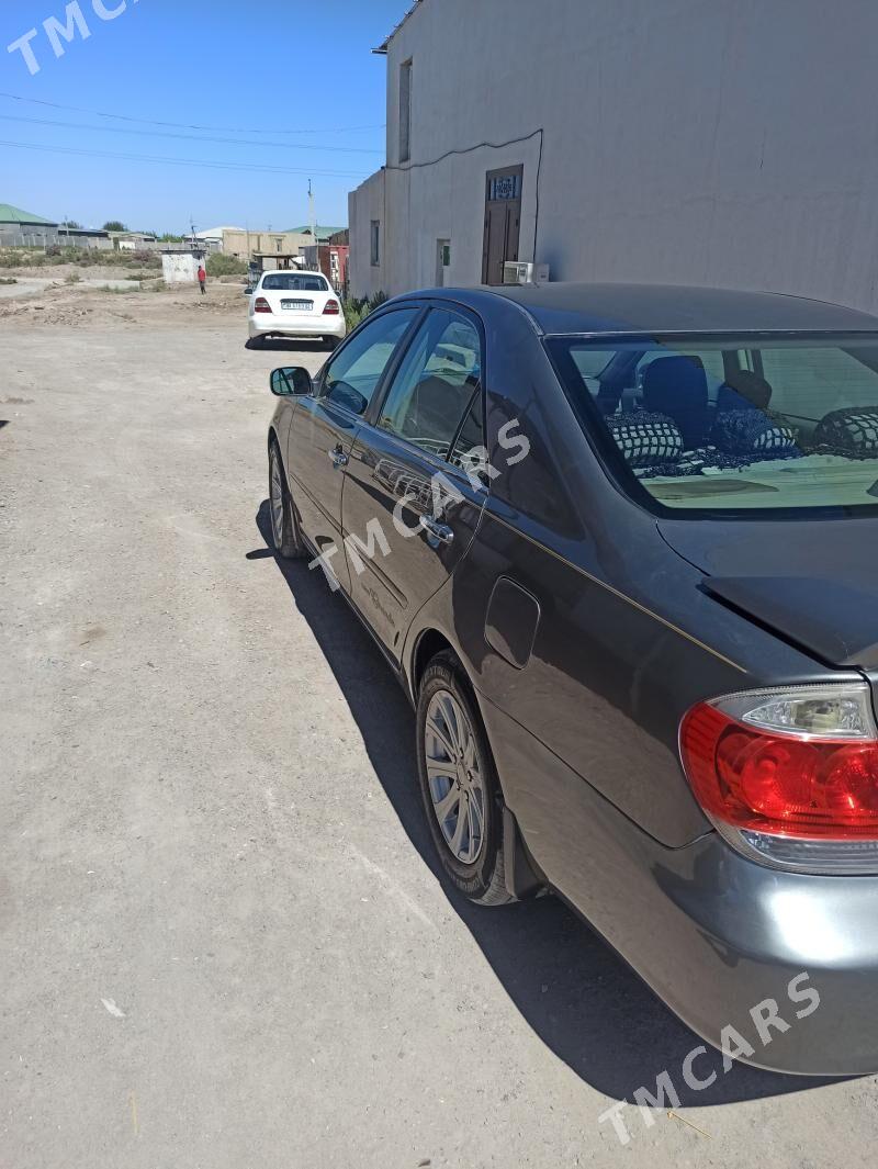 Toyota Camry 2005 - 170 000 TMT - Шабатский этрап - img 2
