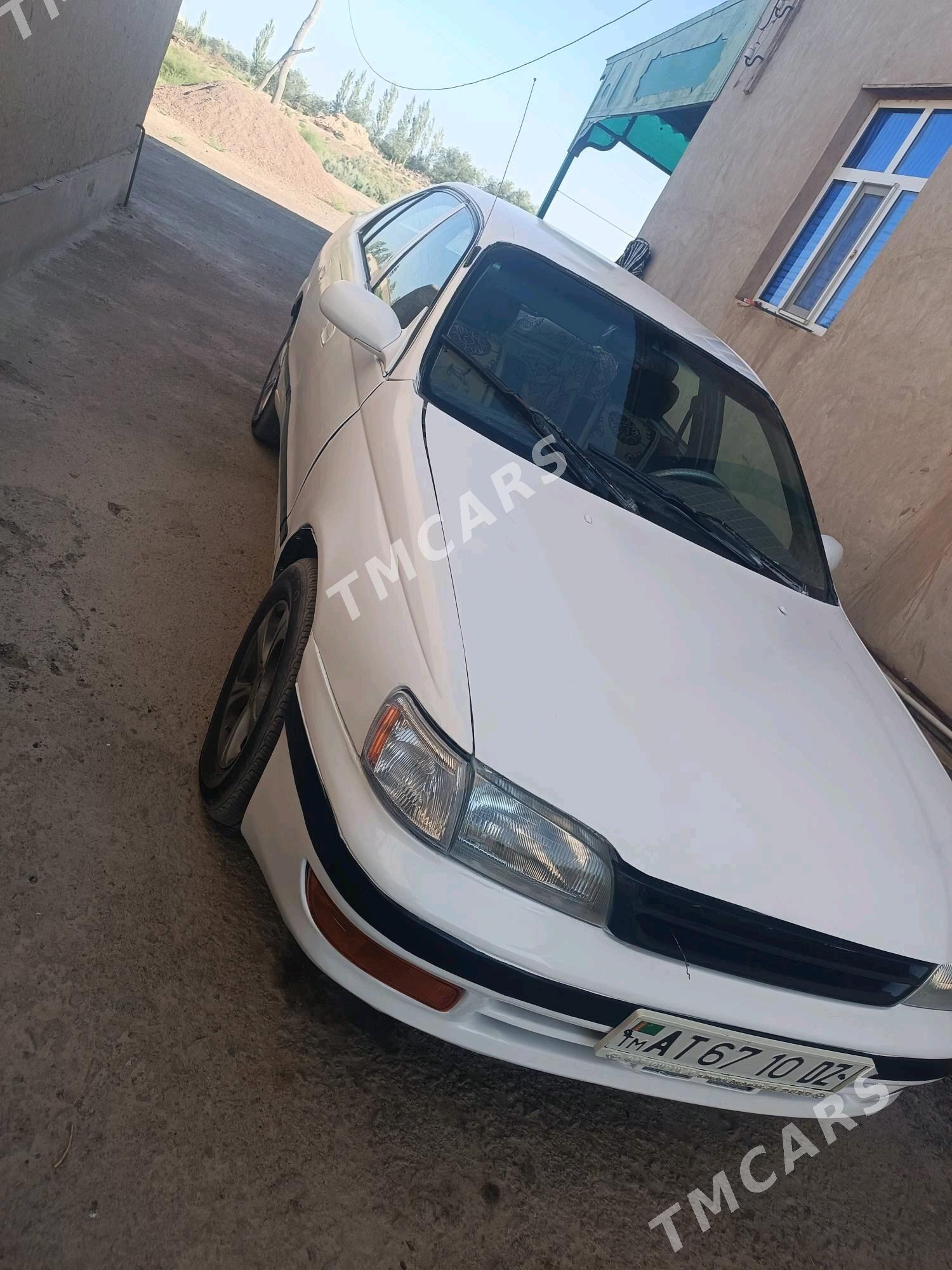 Toyota Corona 1995 - 60 000 TMT - Губадаг - img 4