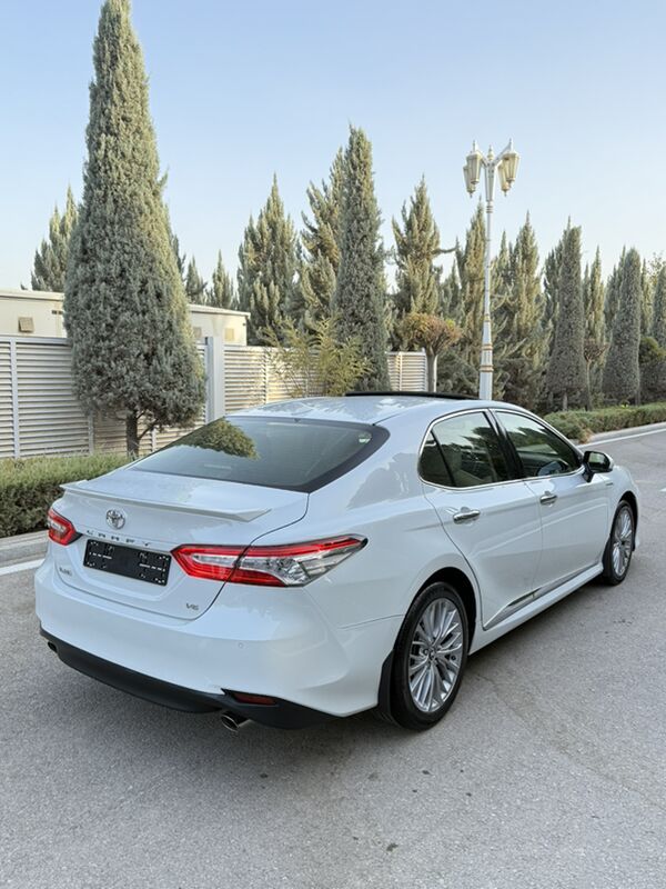 Toyota Camry 2020 - 430 000 TMT - 30 мкр - img 8