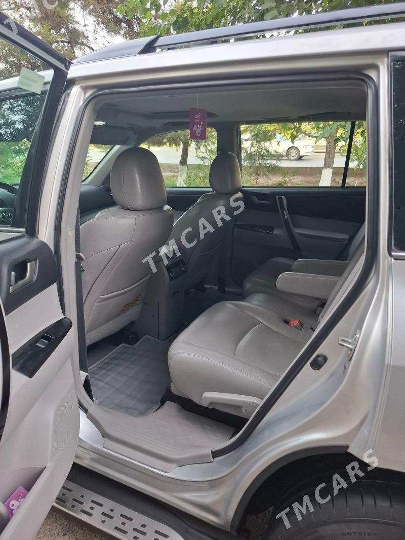 Toyota Highlander 2011 - 350 000 TMT - Türkmenabat - img 3