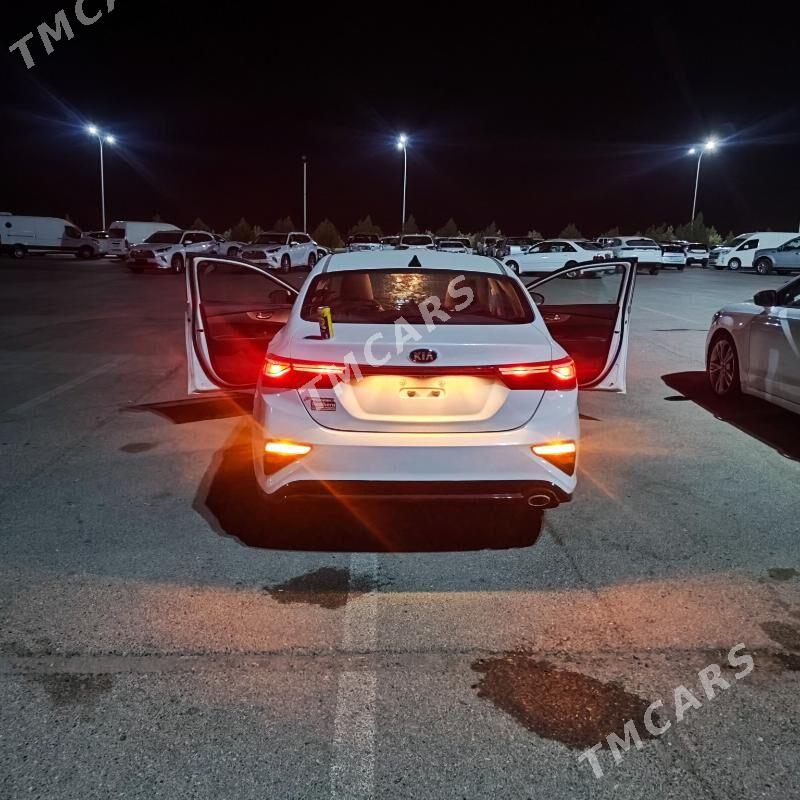 Kia Forte 2021 - 205 000 TMT - Ашхабад - img 4