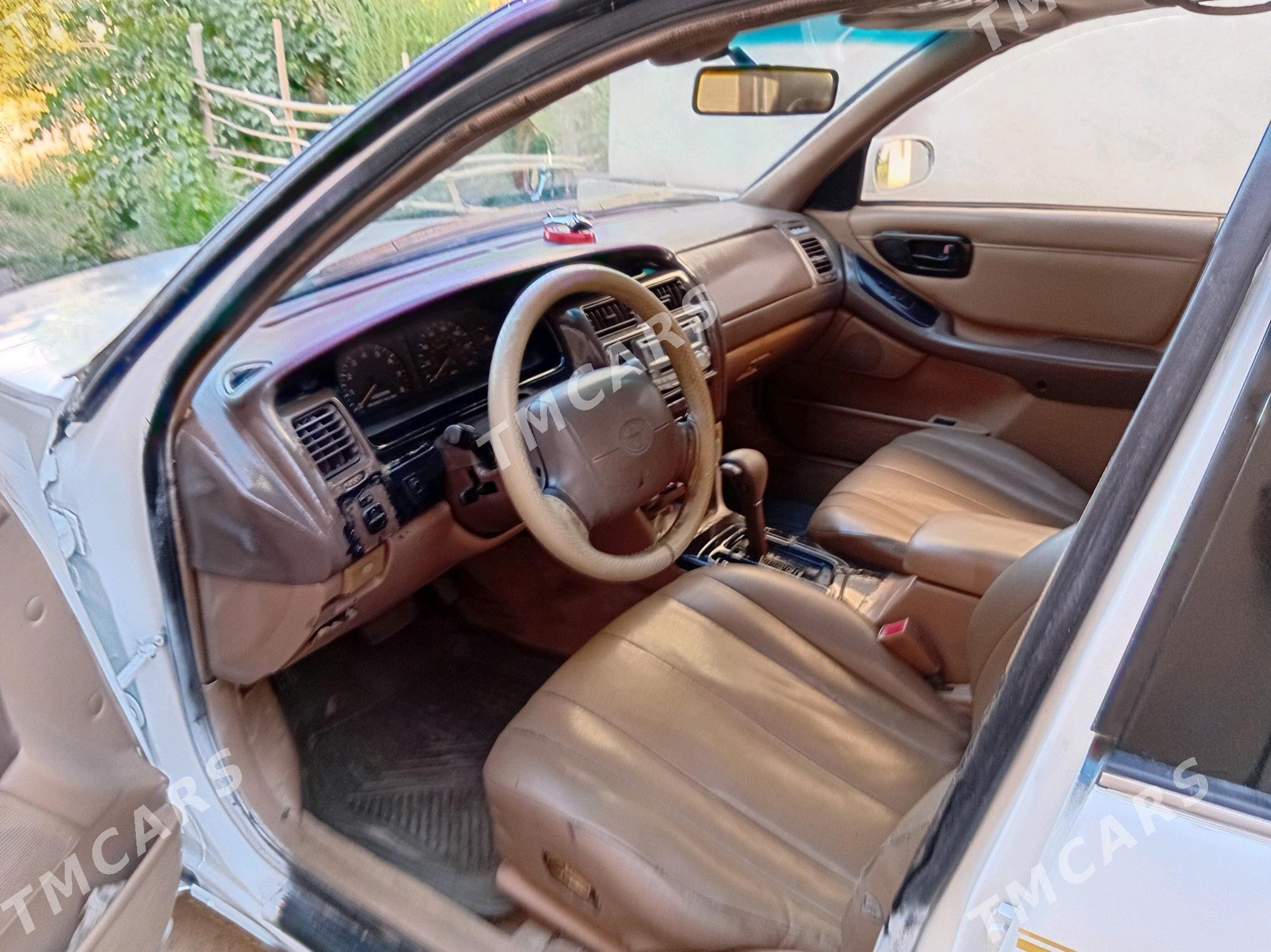 Toyota Avalon 1997 - 85 000 TMT - Губадаг - img 2