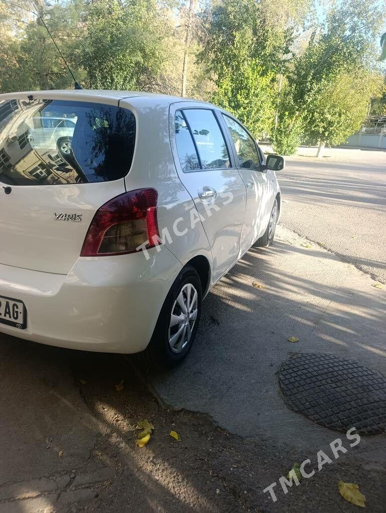 Toyota Yaris 2006 - 104 000 TMT - Aşgabat - img 2