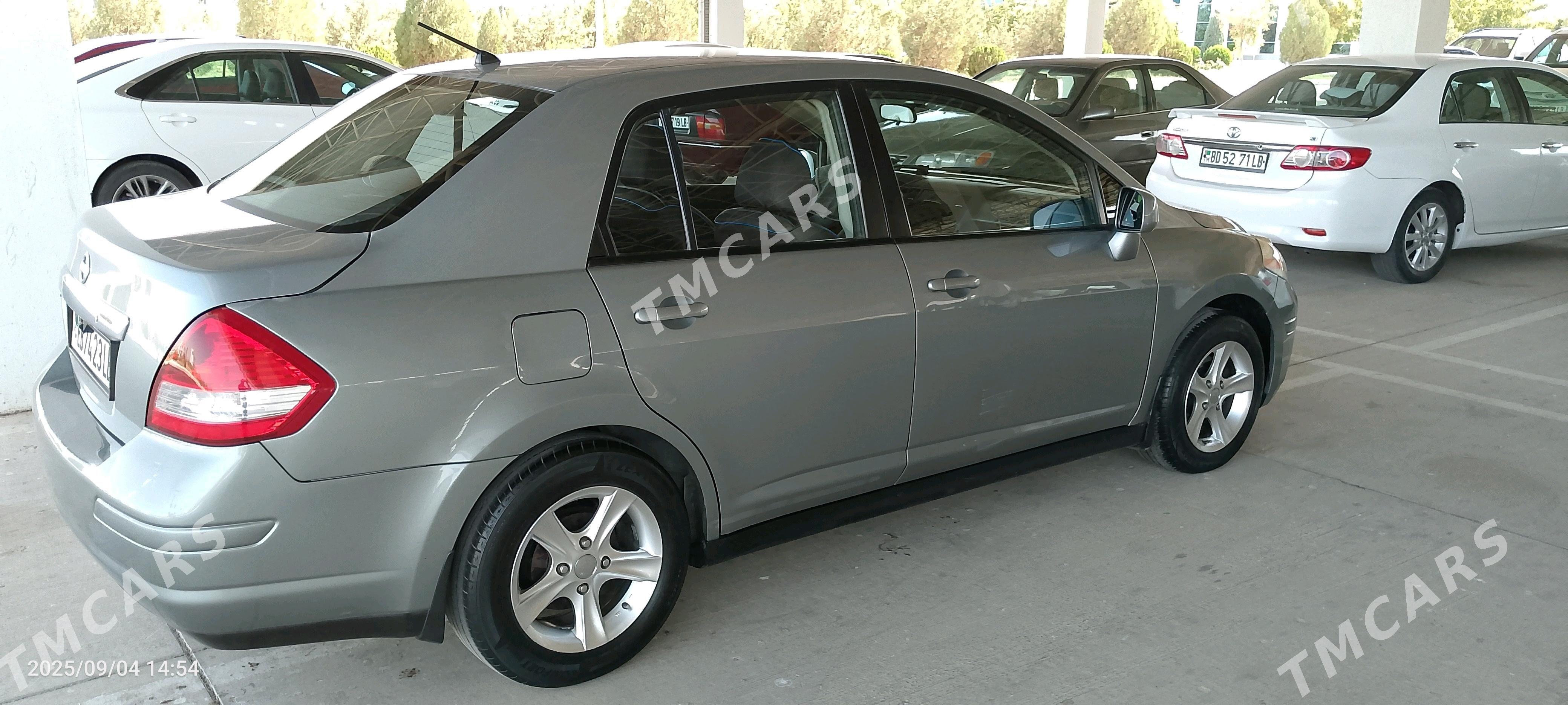 Nissan Versa 2010 - 100 000 TMT - Туркменабат - img 3