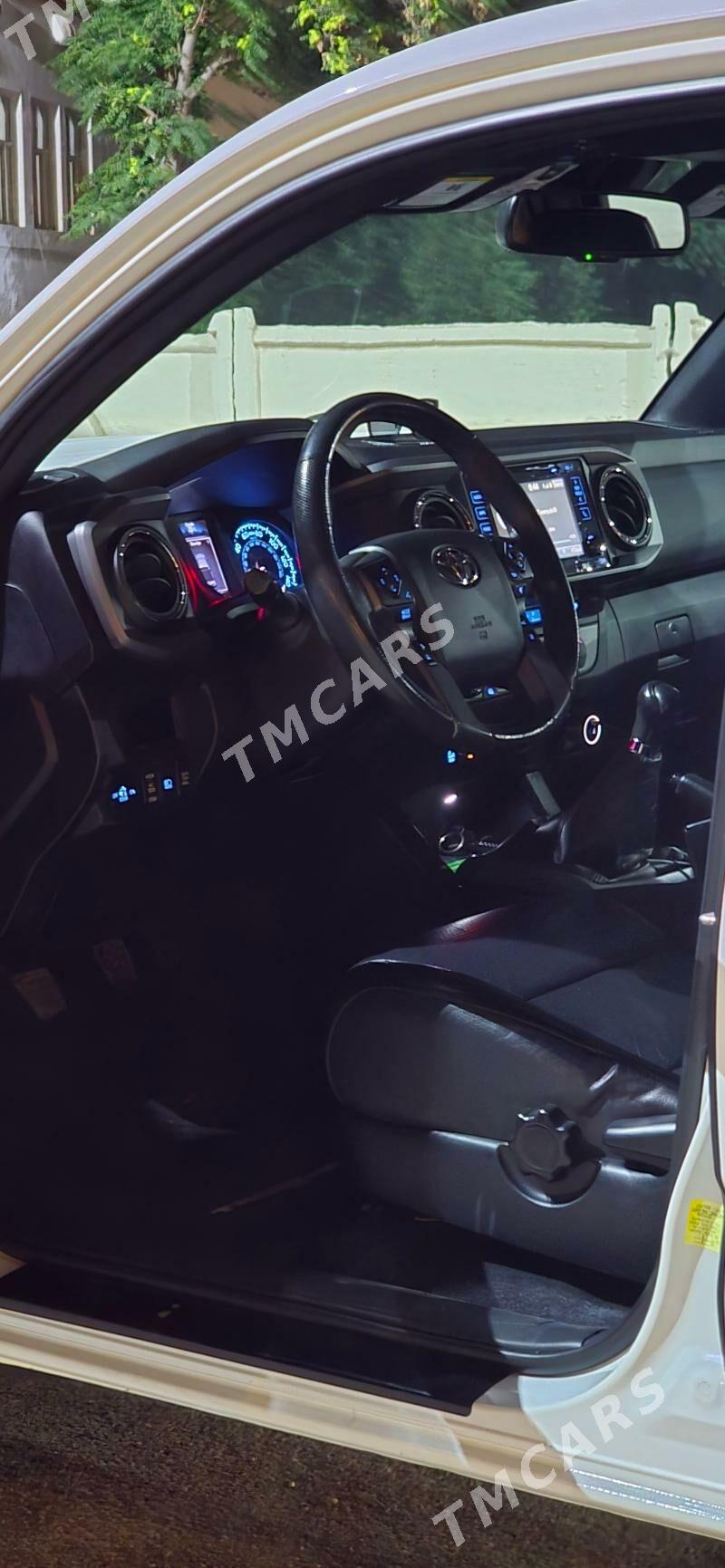 Toyota Tacoma 2019 - 470 000 TMT - Ашхабад - img 4