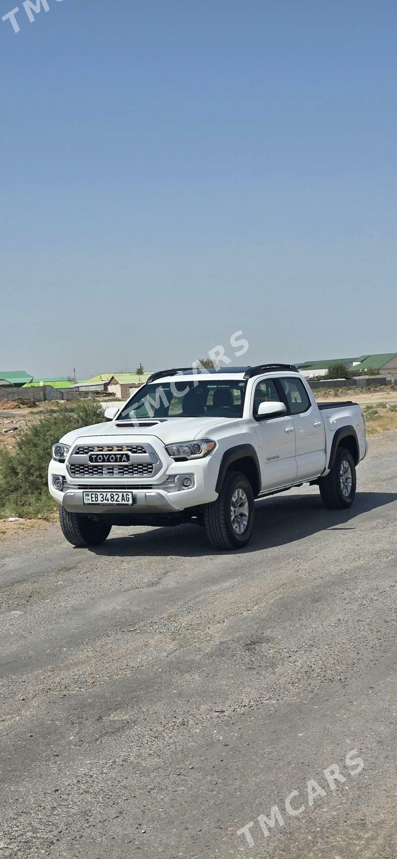 Toyota Tacoma 2019 - 470 000 TMT - Ашхабад - img 6
