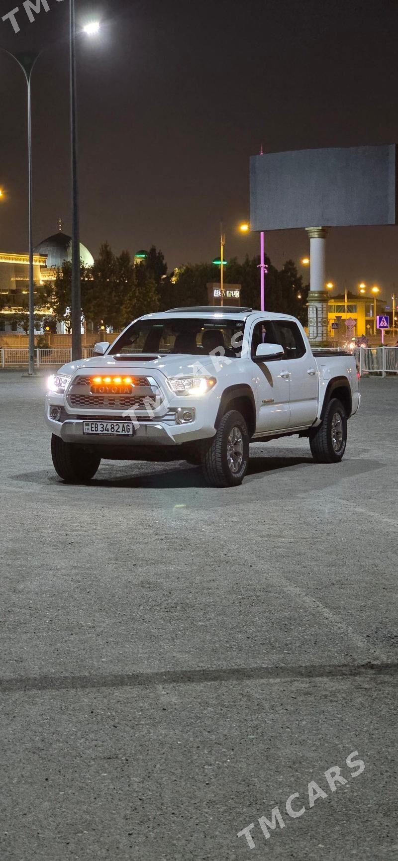 Toyota Tacoma 2019 - 470 000 TMT - Ашхабад - img 9