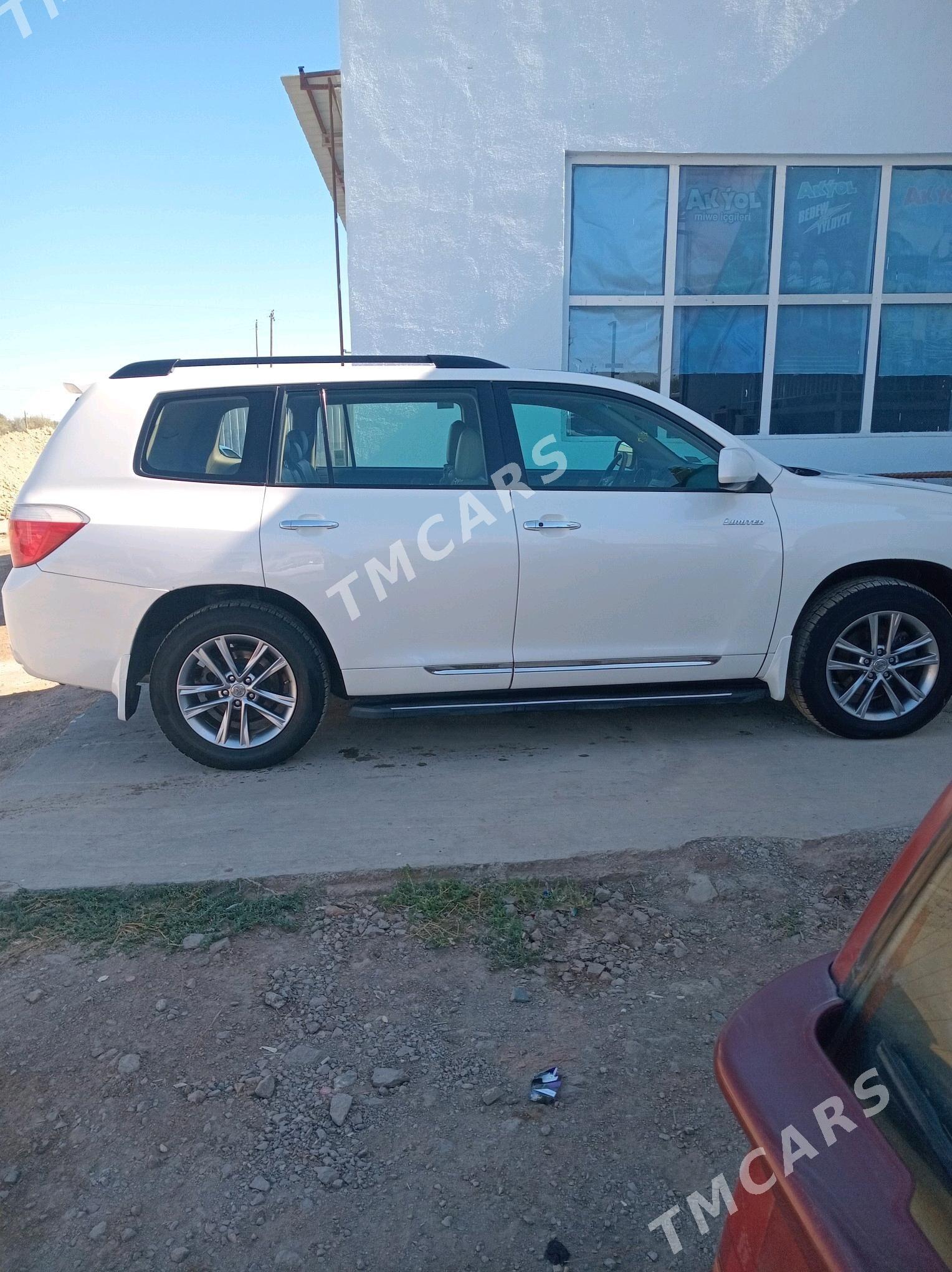 Toyota Highlander 2010 - 320 000 TMT - Болдумсаз - img 8