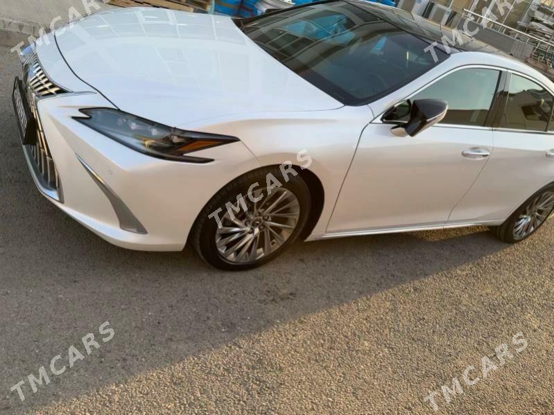 Lexus ES 350 2021 - 670 000 TMT - Бузмеин - img 6