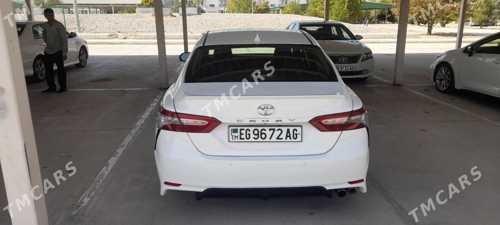 Toyota Camry 2018 - 260 000 TMT - Ашхабад - img 2