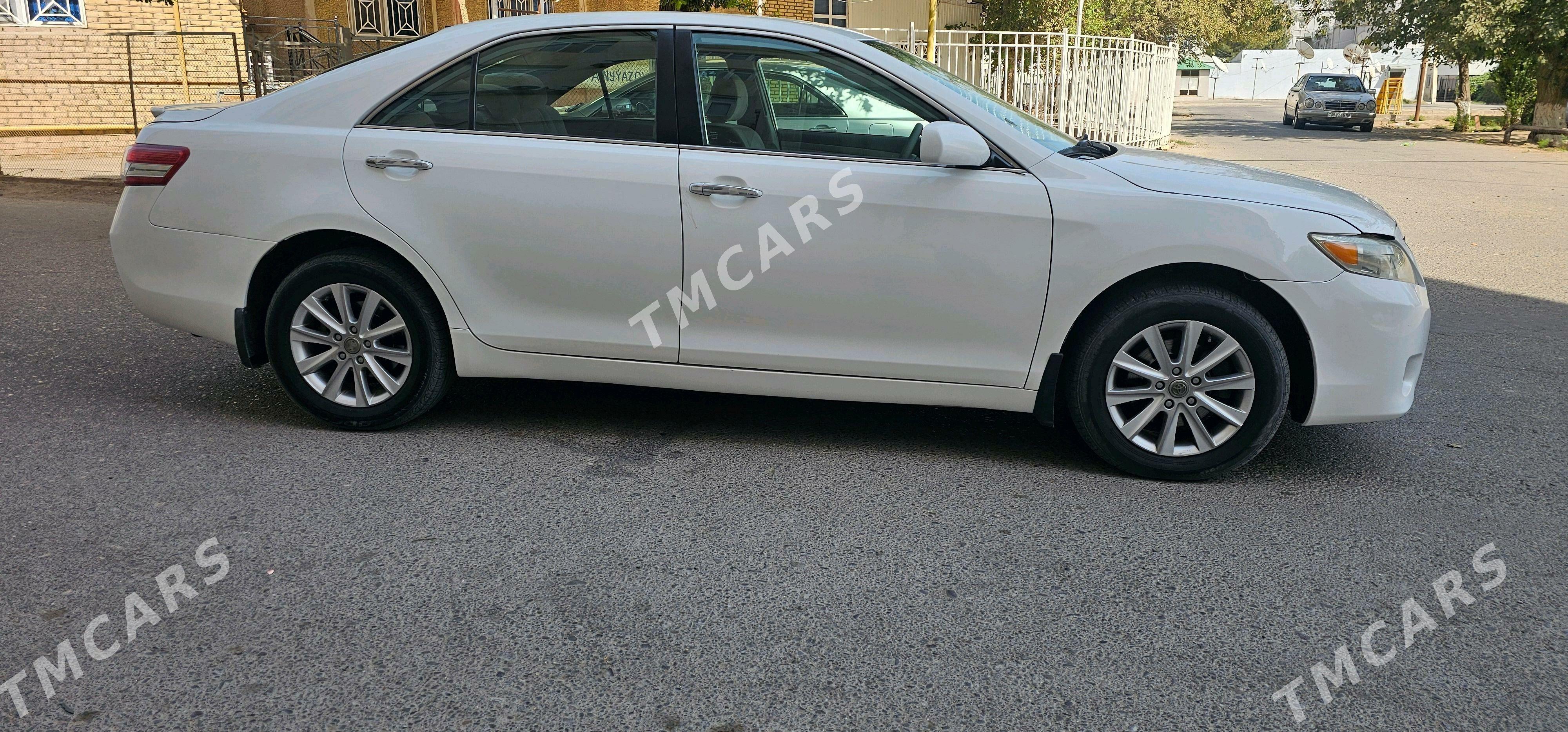 Toyota Camry 2010 - 175 000 TMT - Mary - img 4