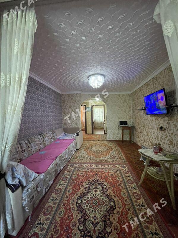 9 мкр 3 ком 3/1 эт - 9 мкр - img 3
