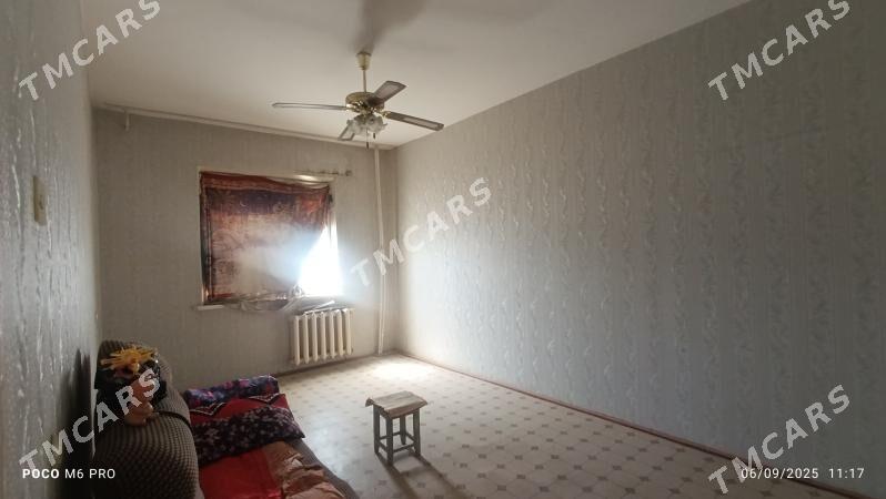 Satlyk 3 mikraýon 4 kmnt - Туркменабат - img 9