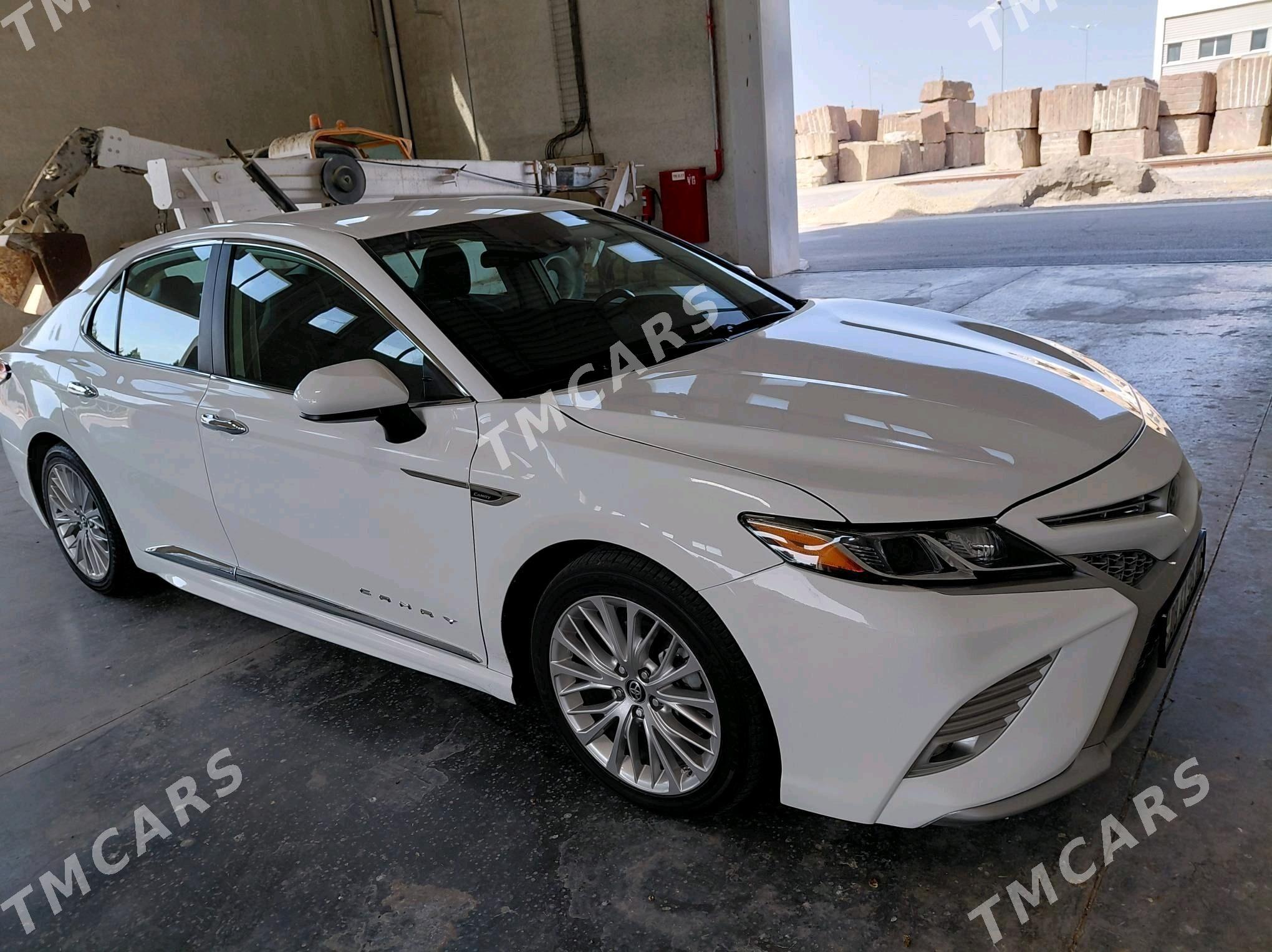 Toyota Camry 2020 - 330 000 TMT - Aşgabat - img 6