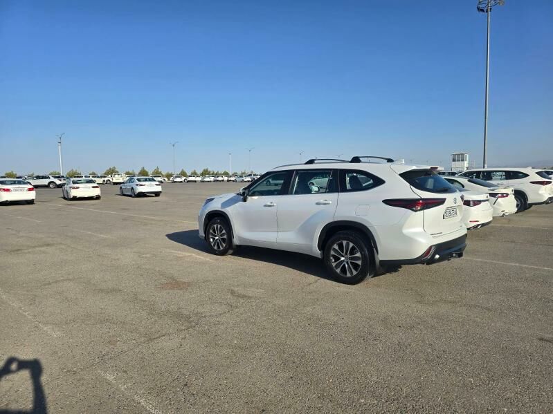 Toyota Highlander 2024 - 560 000 TMT - Ашхабад - img 6