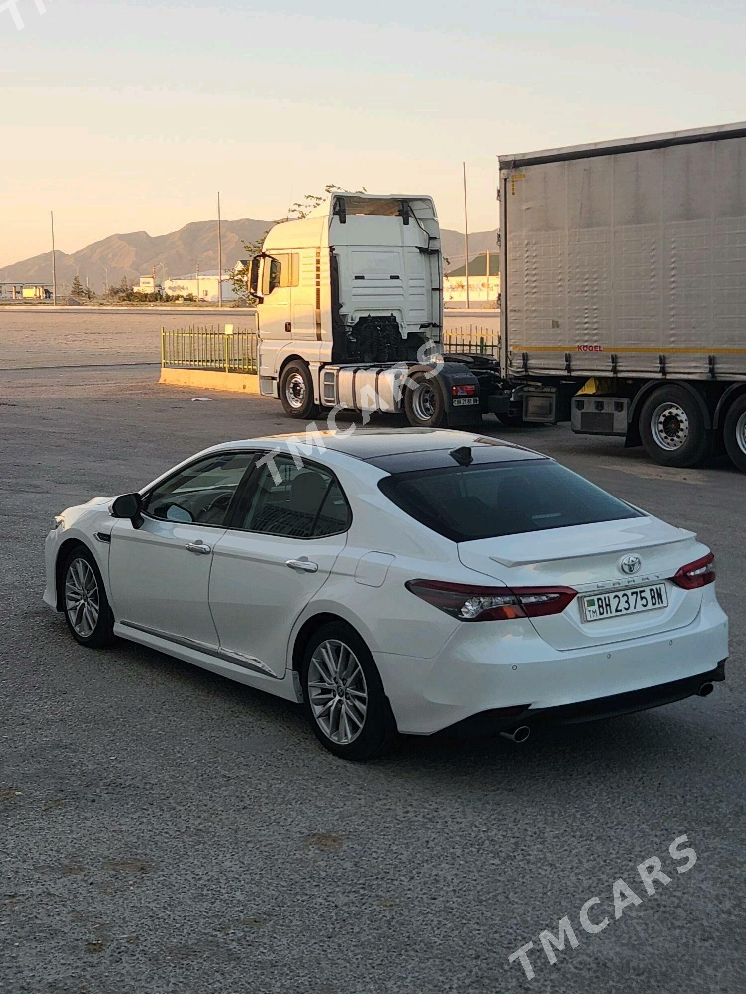 Toyota Camry 2019 - 475 000 TMT - Balkanabat - img 5