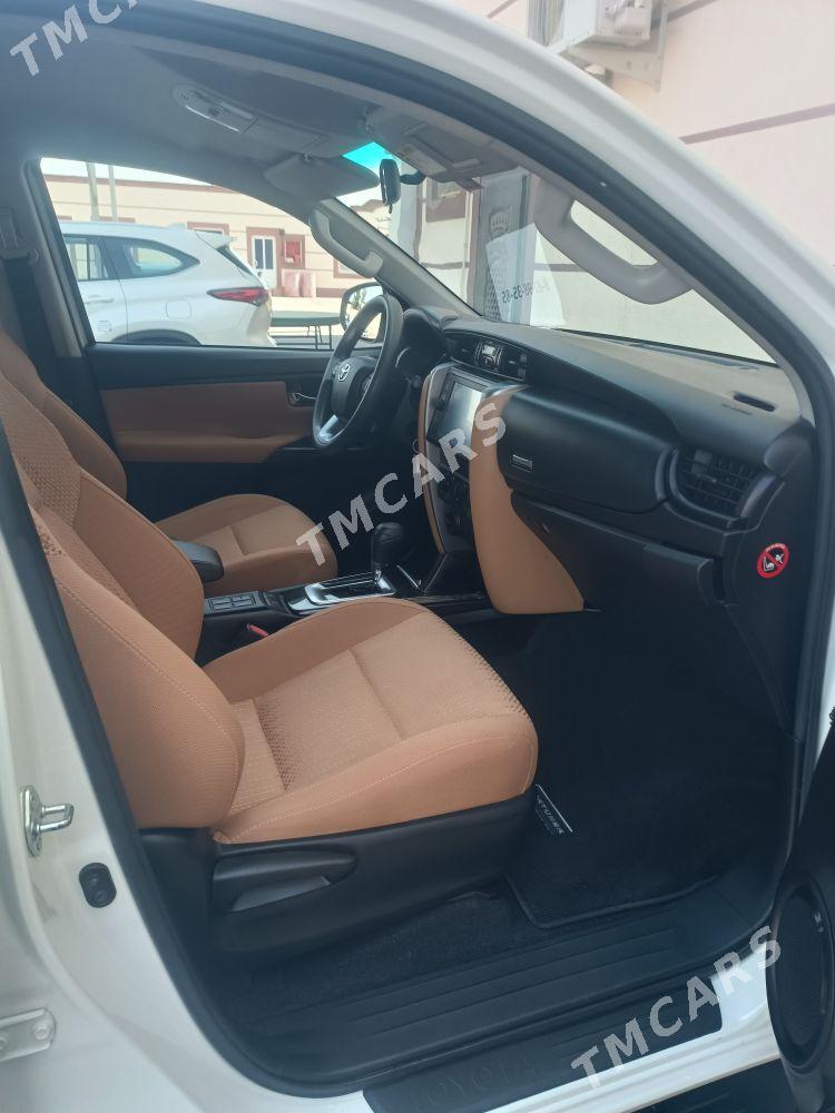 Toyota Fortuner 2021 - 610 000 TMT - Туркменабат - img 3