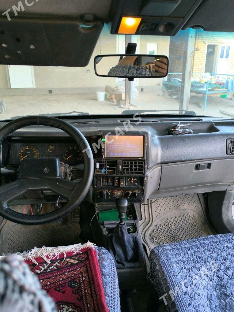 Renault Europa 19 1993 - 20 000 TMT - Халач - img 4