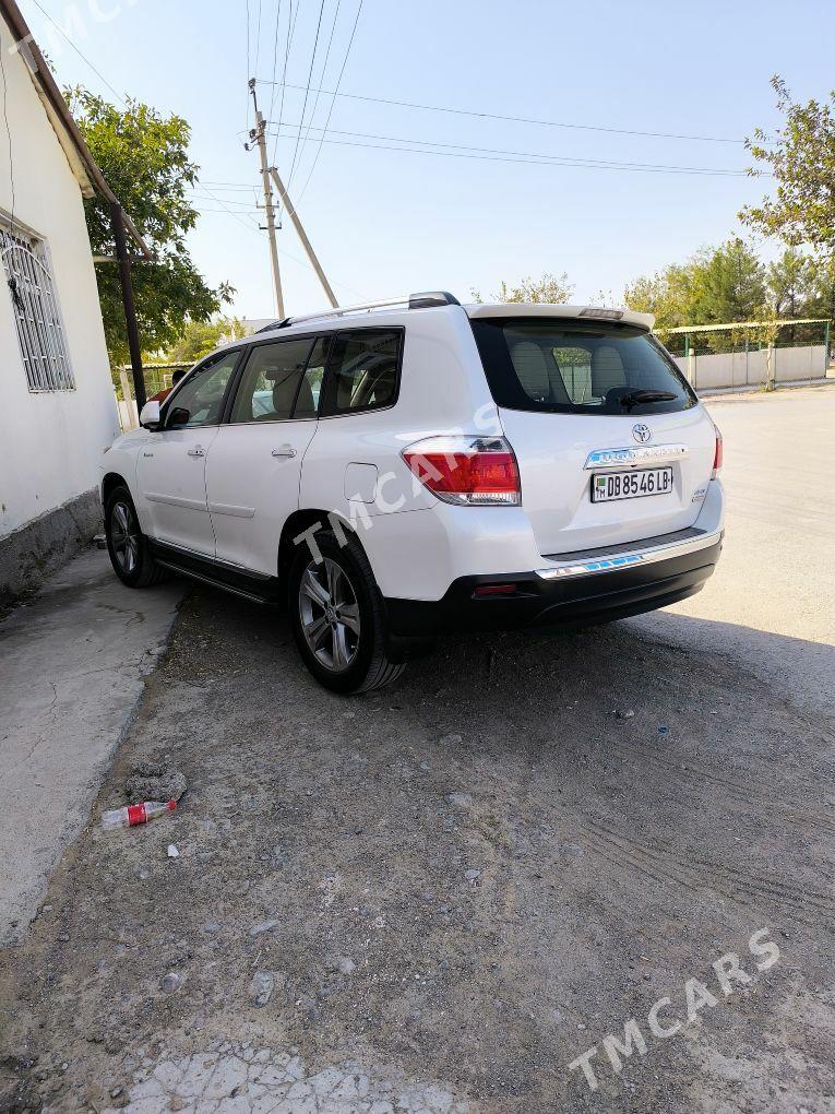 Toyota Highlander 2013 - 420 000 TMT - Halaç - img 3