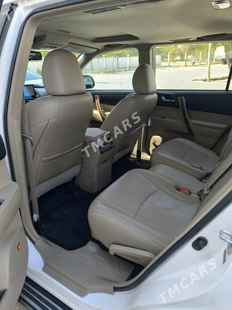 Toyota Highlander 2013 - 420 000 TMT - Halaç - img 5