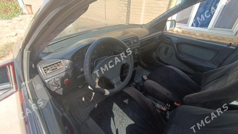 Opel Vectra 1991 - 27 000 TMT - Farap - img 4