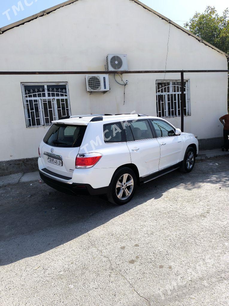 Toyota Highlander 2013 - 420 000 TMT - Halaç - img 2