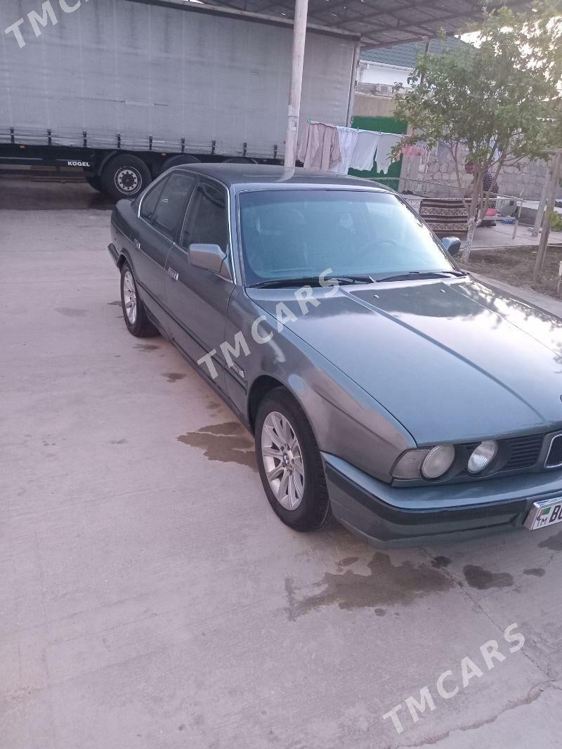 BMW 520 1990 - 30 000 TMT - Балканабат - img 5