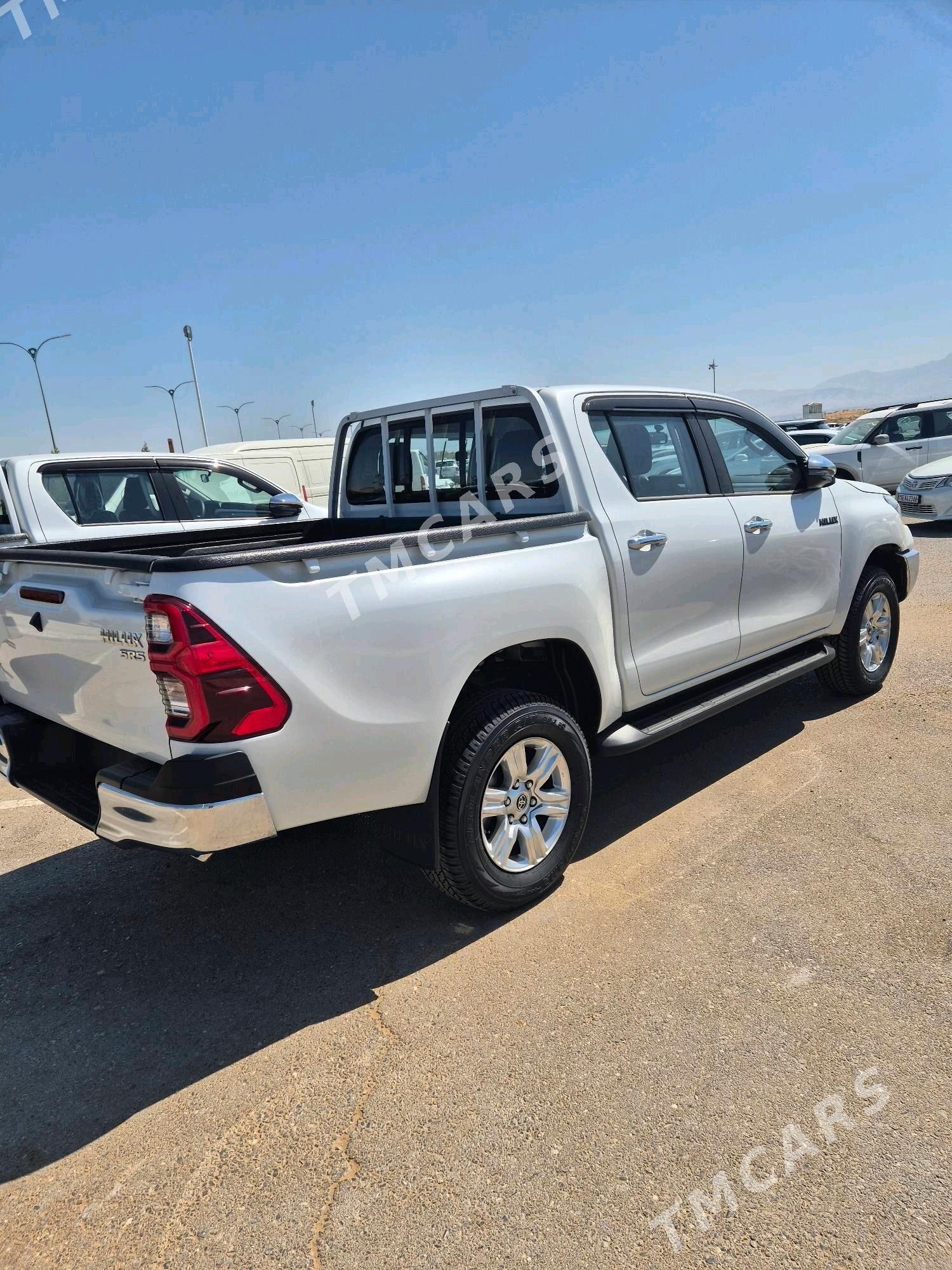 Toyota Hilux 2025 - 670 000 TMT - Ашхабад - img 5
