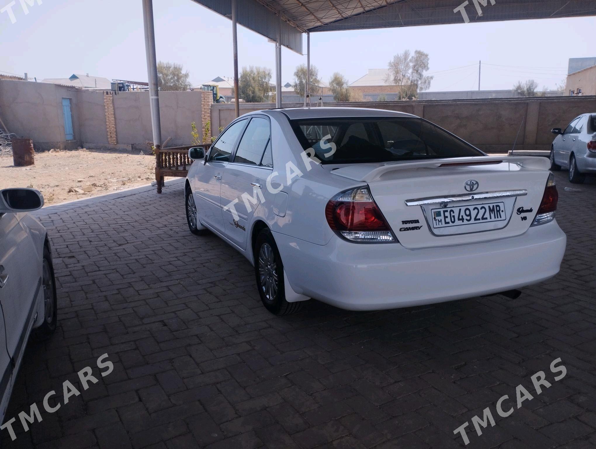 Toyota Camry 2005 - 235 000 TMT - Ёлётен - img 3