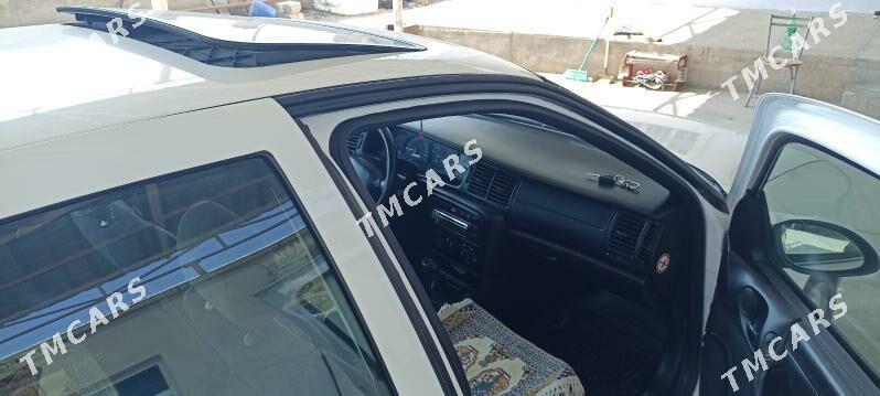 Opel Vectra 2001 - 82 000 TMT - Балканабат - img 6