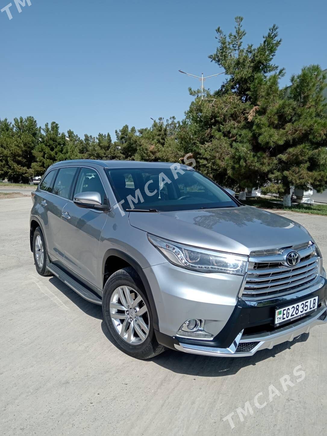 Toyota Highlander 2016 - 450 800 TMT - Türkmenabat - img 2