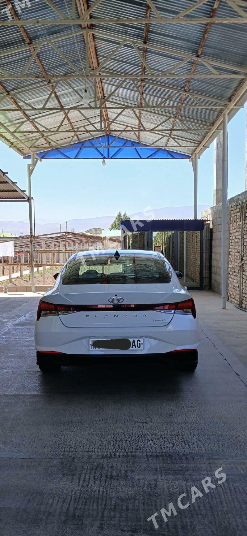Hyundai Elantra 2021 - 280 000 TMT - Aşgabat - img 9