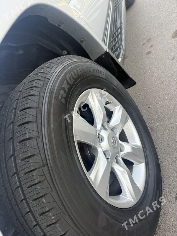 Toyota Land Cruiser Prado 2005 - 335 000 TMT - Gurtly - img 8