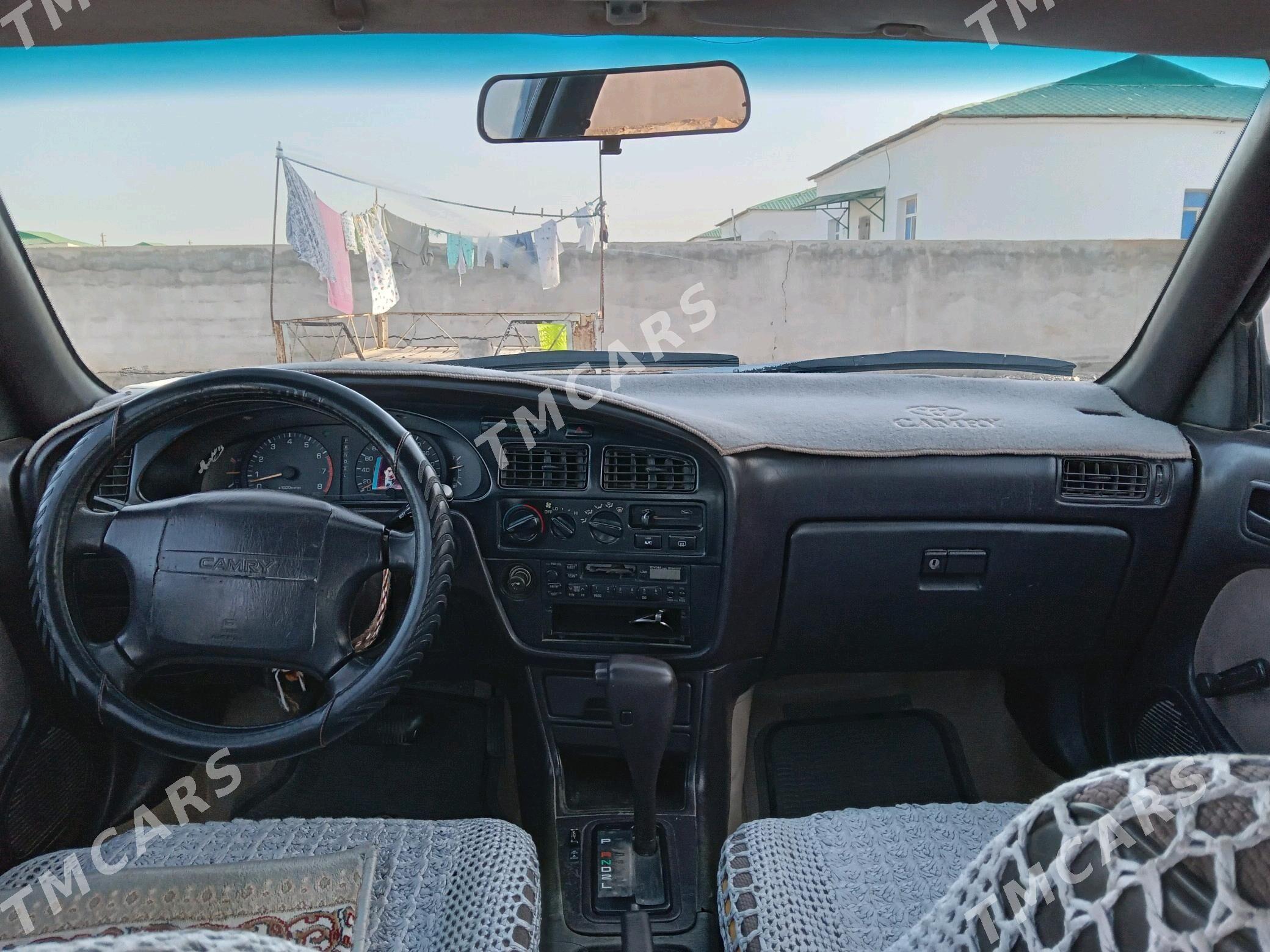 Toyota Camry 1993 - 85 000 TMT - Серахс - img 3