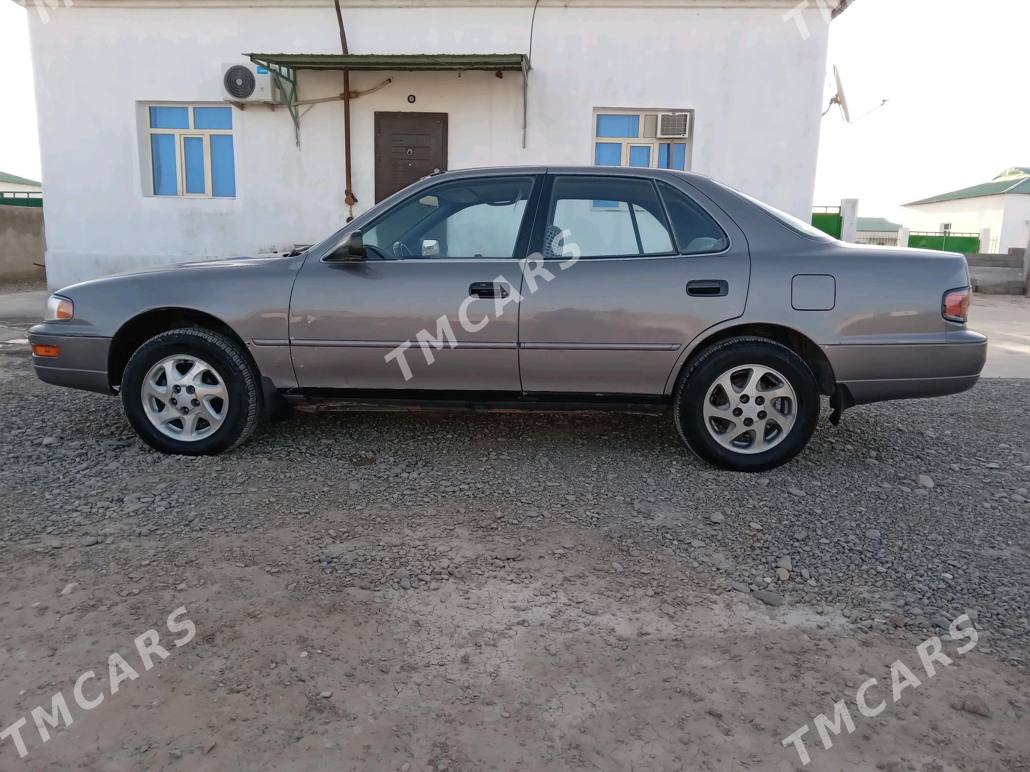 Toyota Camry 1993 - 85 000 TMT - Серахс - img 6