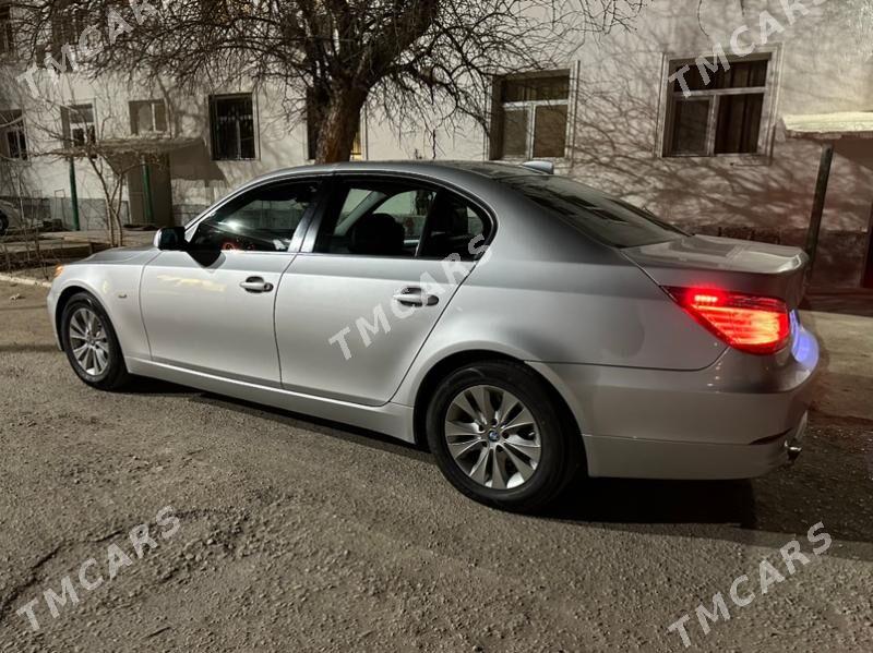 BMW 530 2009 - 180 000 TMT - Балканабат - img 4